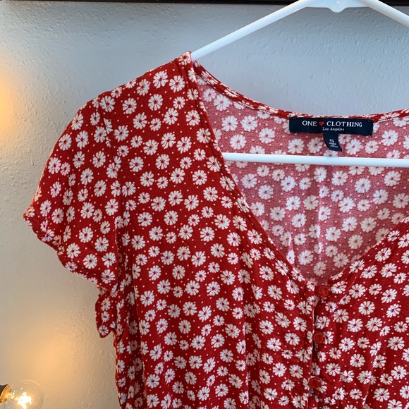 floral blouse - Picture 2 of 3